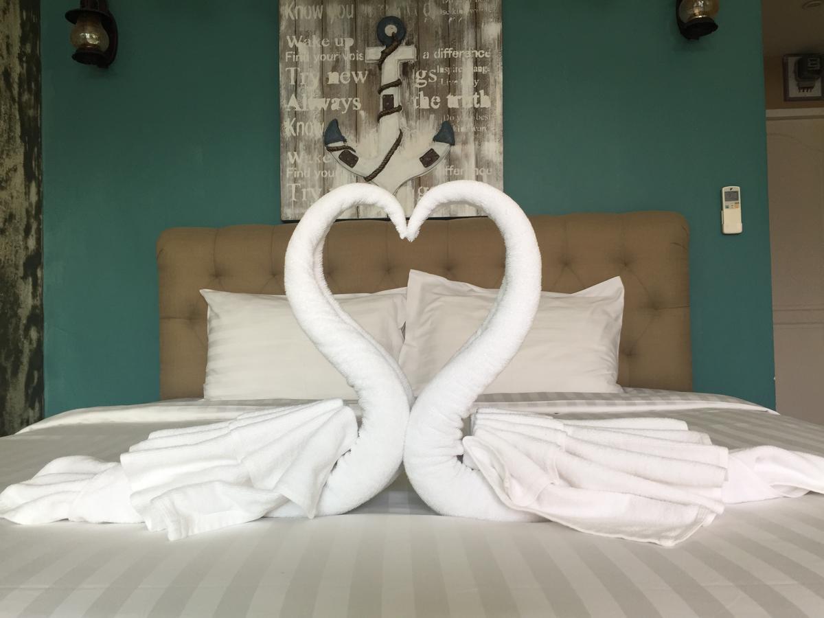 Boutique Summer House Haat Jomtien Eksteriør bilde