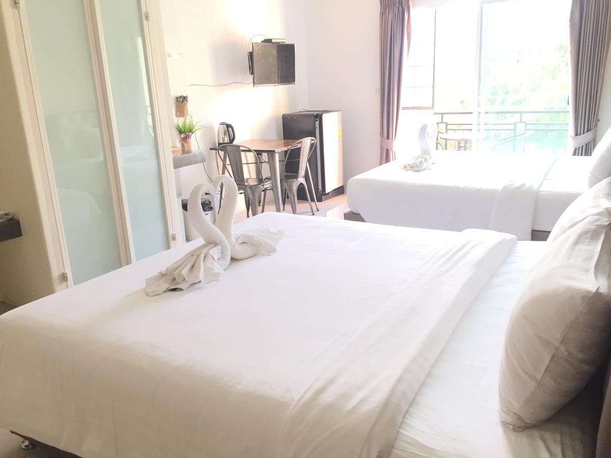 Boutique Summer House Haat Jomtien Eksteriør bilde